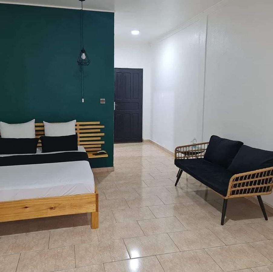 O'Jasmin Hotel Mamoudzou Екстериор снимка