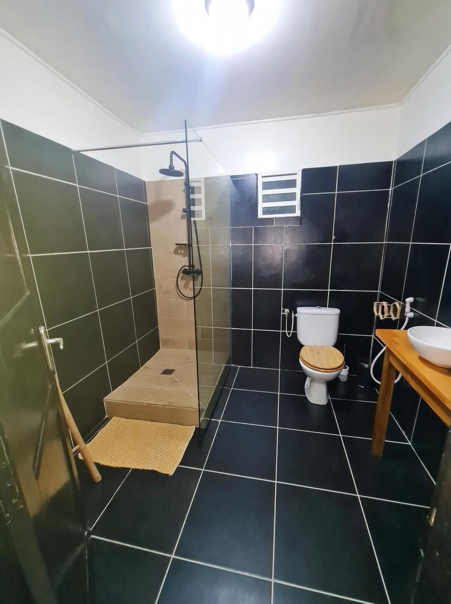 O'Jasmin Hotel Mamoudzou Екстериор снимка